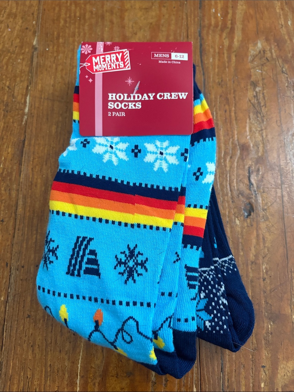 Merry Moments Men’s Light Blue Holiday Crew Socks - 2 Pair